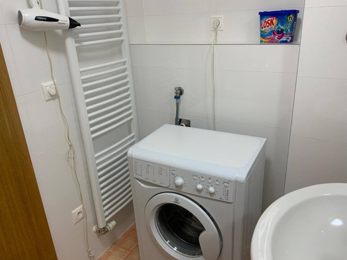 Apartman Na Vyhlidce Διαμέρισμα Κάρλοβι Βάρι Εξωτερικό φωτογραφία